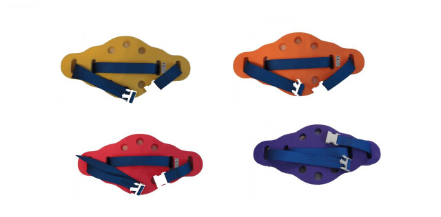 Plaveck&yacute; p&aacute;s Lienka