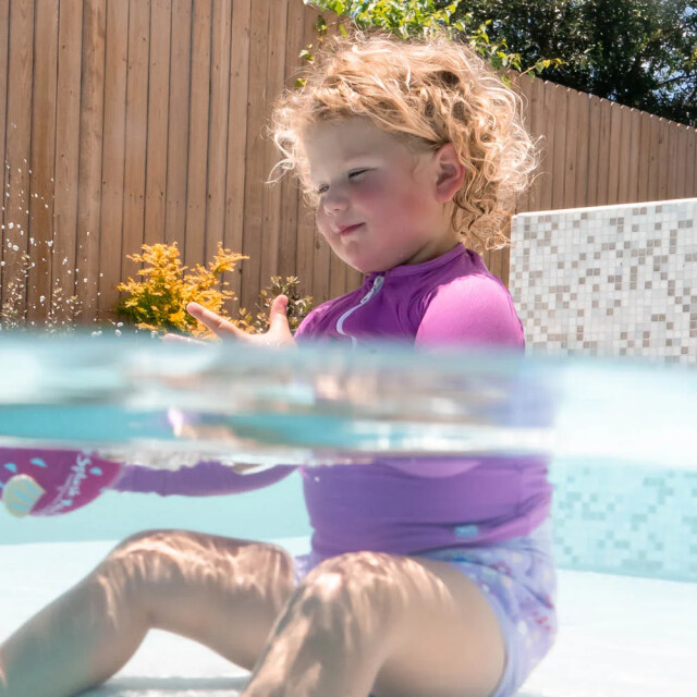 UV Tričko s dlh&yacute;m ruk&aacute;vom Fialov&aacute;